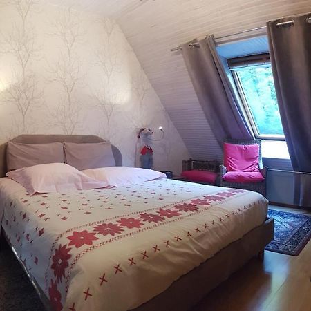 Chambres D'Hotes Thelus Memorial Canadien Экстерьер фото