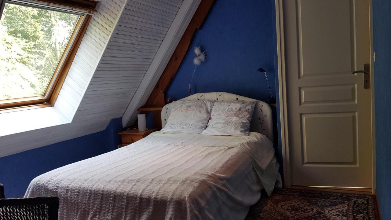 Chambres D'Hotes Thelus Memorial Canadien Экстерьер фото
