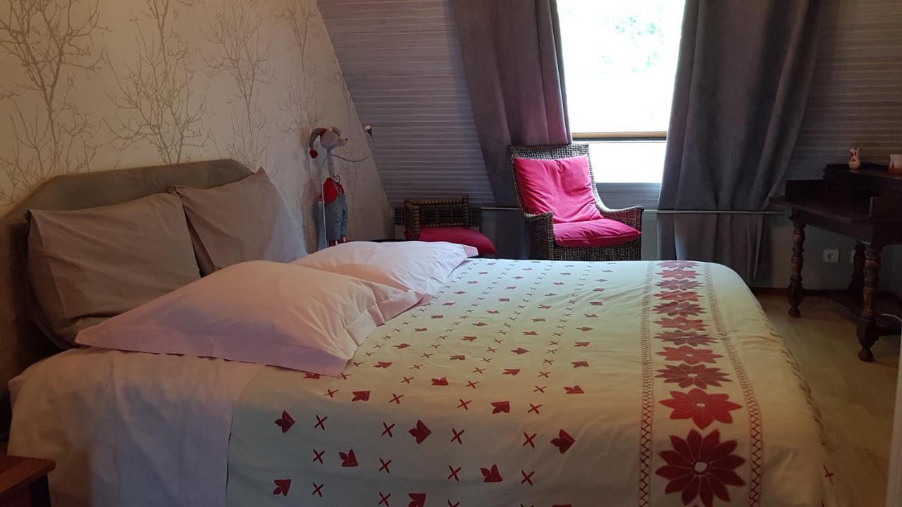 Chambres D'Hotes Thelus Memorial Canadien Экстерьер фото